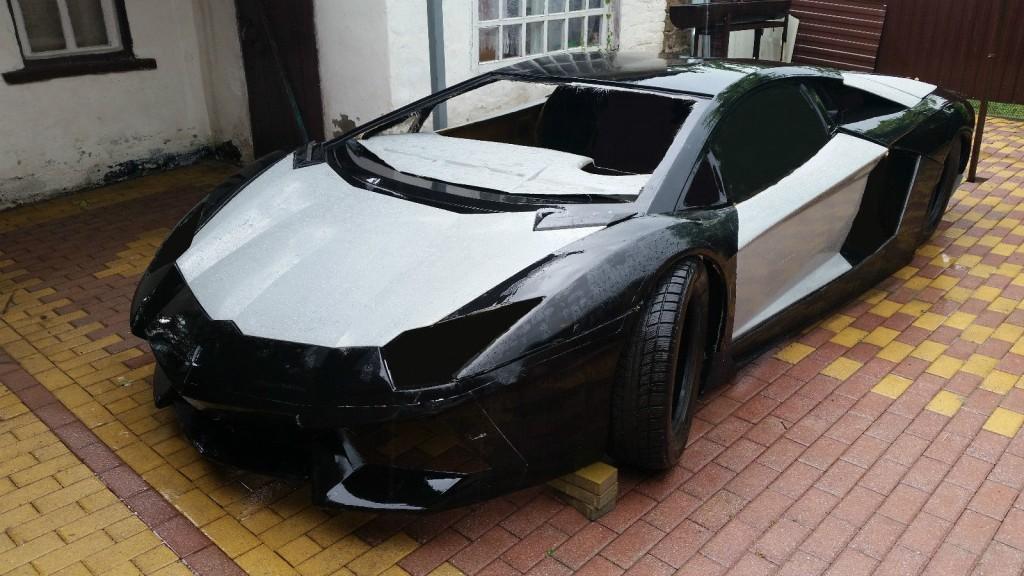 2015 Lamborghini Aventador Replica