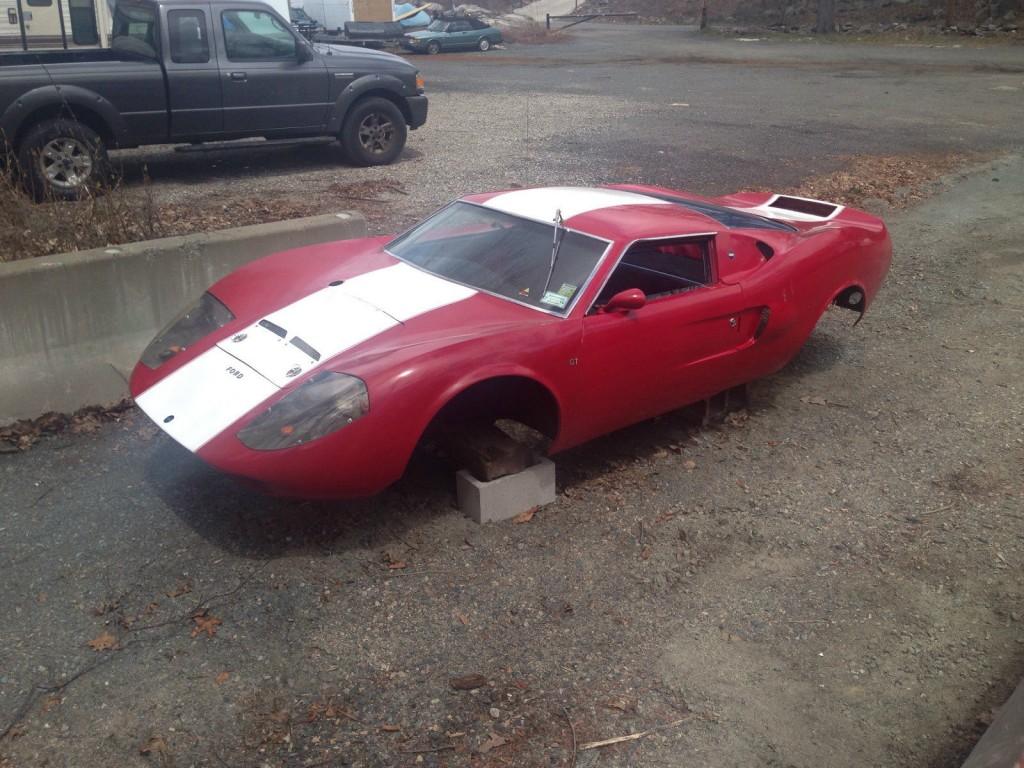 1970 Ford GT 40 KIT CAR BODY ONLY