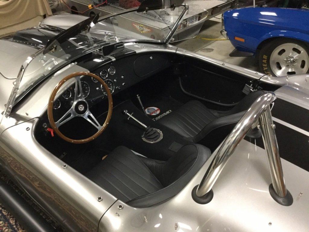 almost unused 1965 Shelby Cobra Convertible Replica