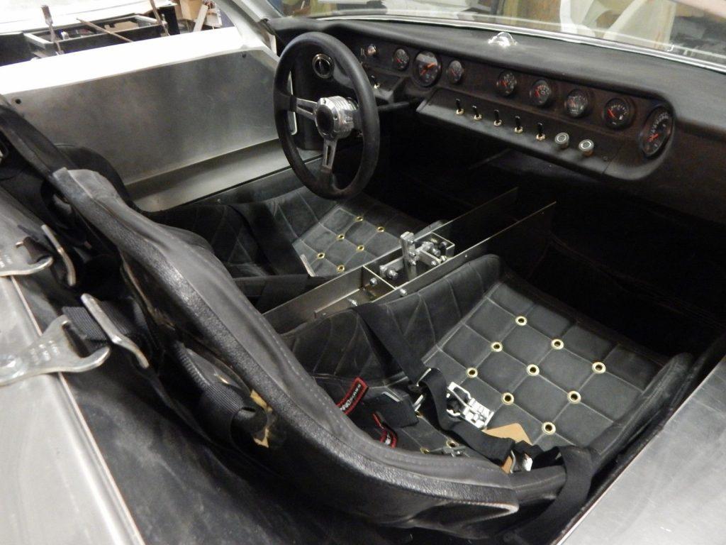 stock 1968 GT Deluxe Replica