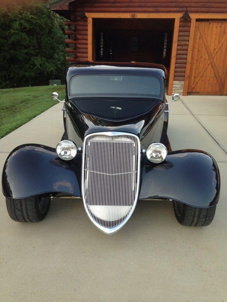 sharp and nice 1933 Factory Five Ford Hot Rod Replica