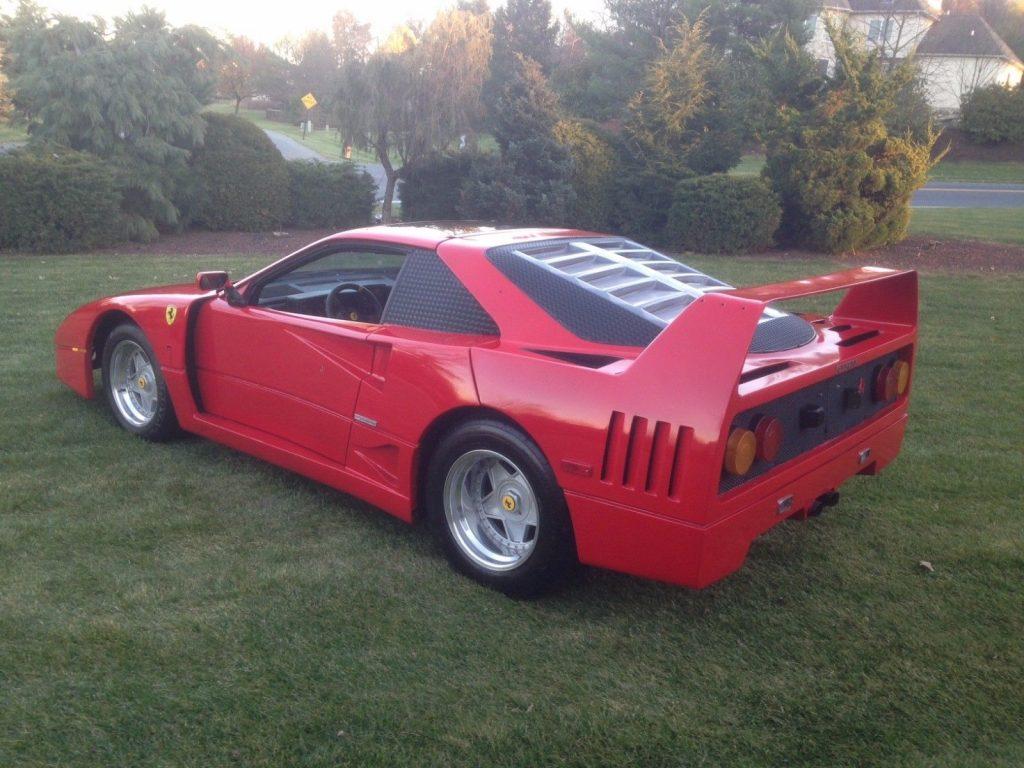 Excellent condition 1986 Ferrari F40 replica