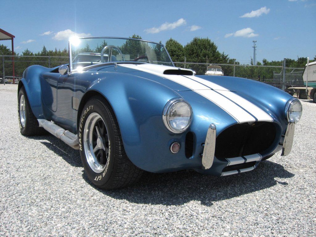classic 1967 Cobra replica