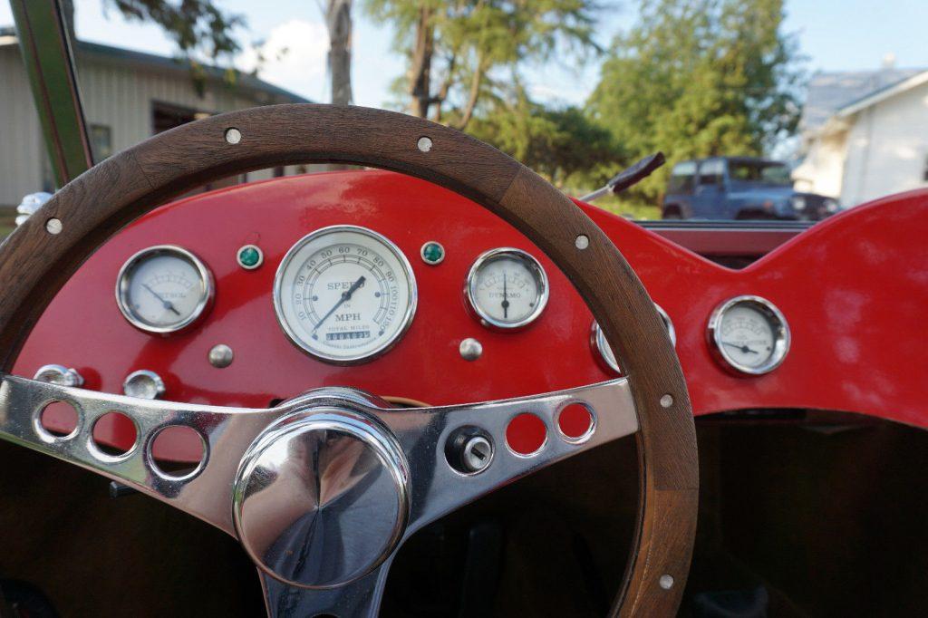 classic 1937 Jaguar SS100 Replica