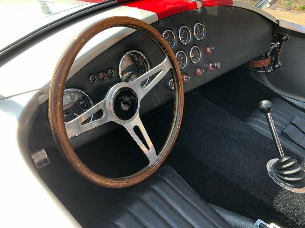 sharp 1965 Shelby Cobra Factory Five MKIV replica