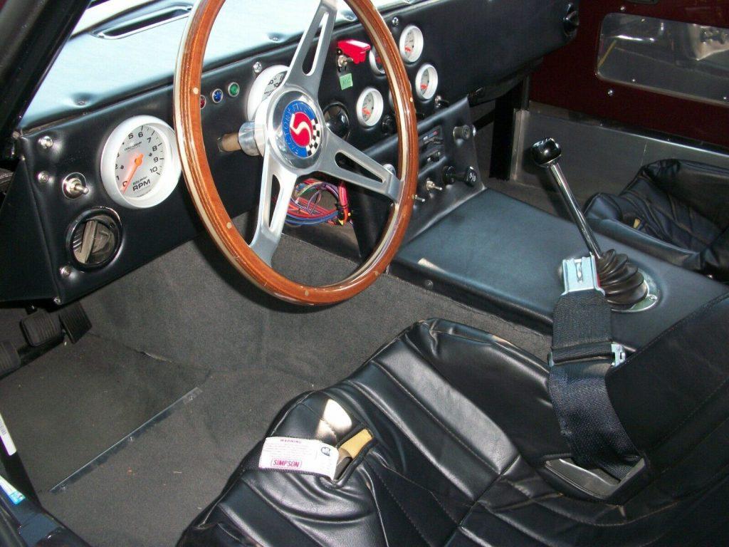 perfect 1965 Shelby Daytona Type 65 Coupe Replica