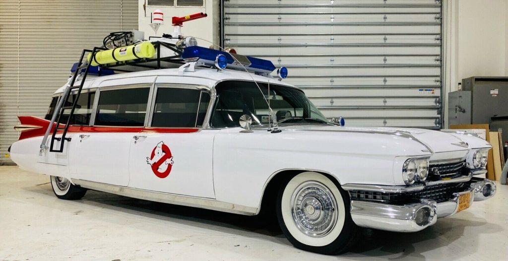 Ecto 1 1959 Cadillac Commercial Chassis Miller Meteor hearse replica