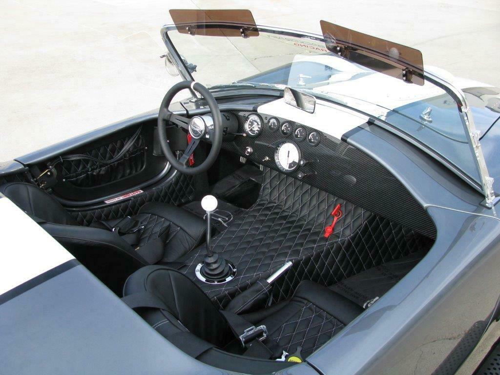 awesome 1965 Shelby Cobra Roadster Replica
