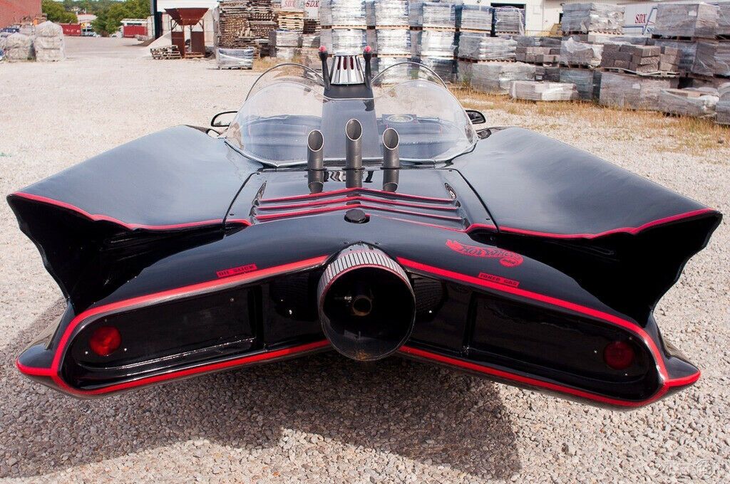 awesome 1966 Batmobile Replica