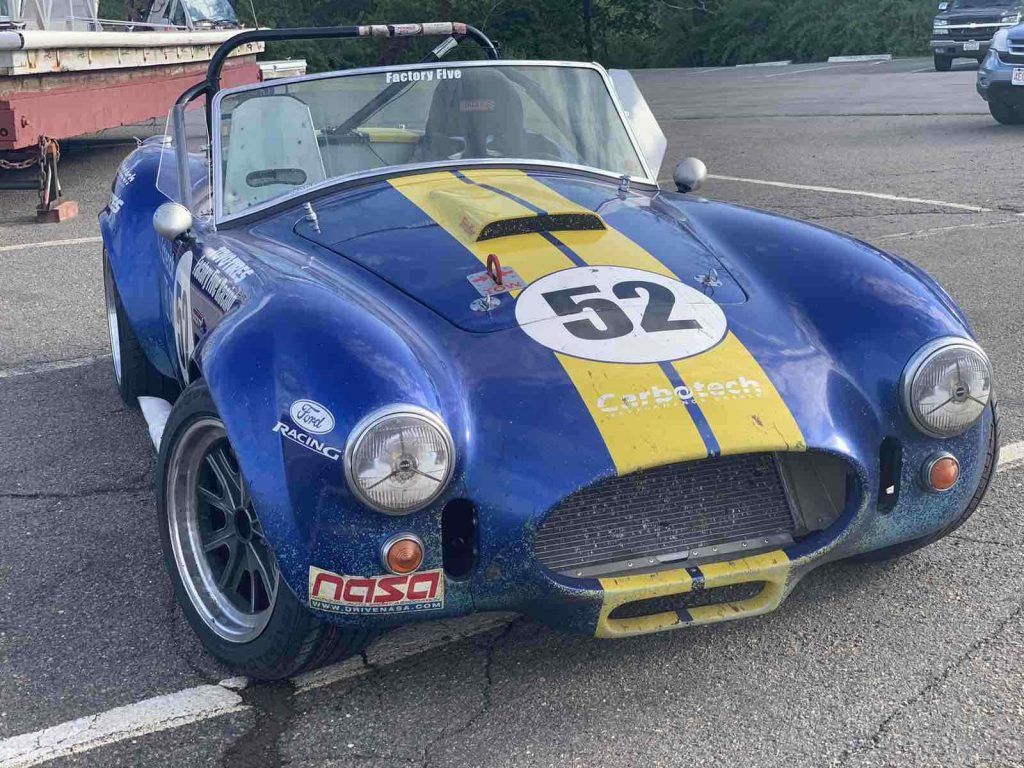 great racer 1965 Ford Shelby Cobra replica