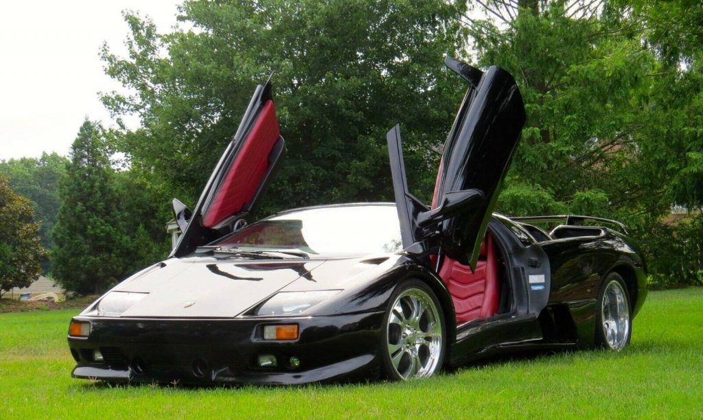 well serviced 1986 Lamborghini Diablo VT Replica