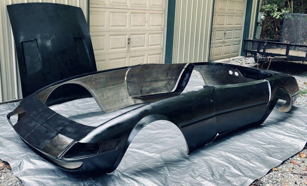 1971 Daytona Spyder 365 GTS Replica fiberglass body parts