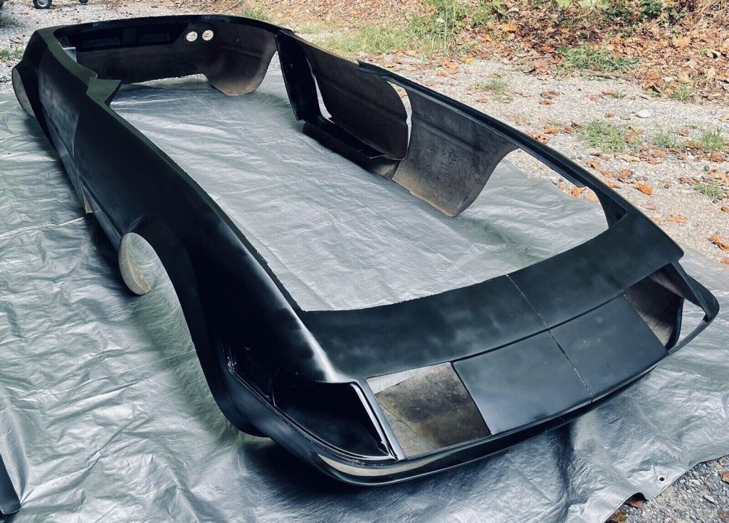 1971 Daytona Spyder 365 GTS Replica fiberglass body parts