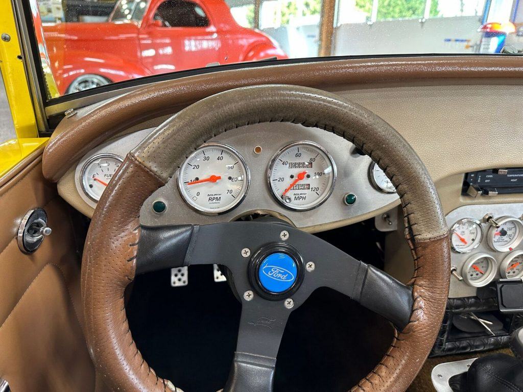 1962 Austin Healey Sebring – EFI 5.0L V8 Disc Brakes -T5 5spd Roadster