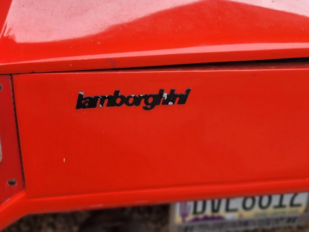 1987 Lamborghini Countach 5000s (replica)