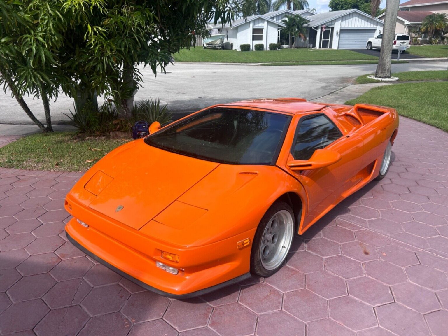 1986 Diablo replica kit car [stretched Fiero] for sale