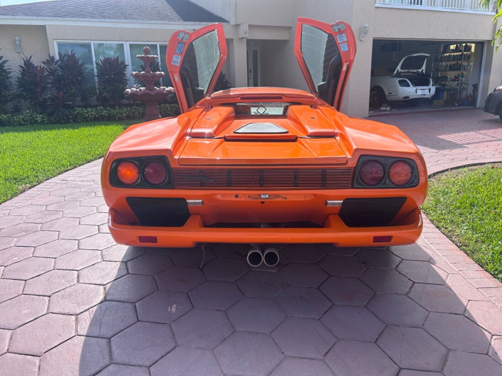 1986 Diablo replica kit car [stretched Fiero] for sale
