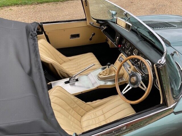 1962 Jaguar E-Type Challenger S1 replica [absoltely superb]