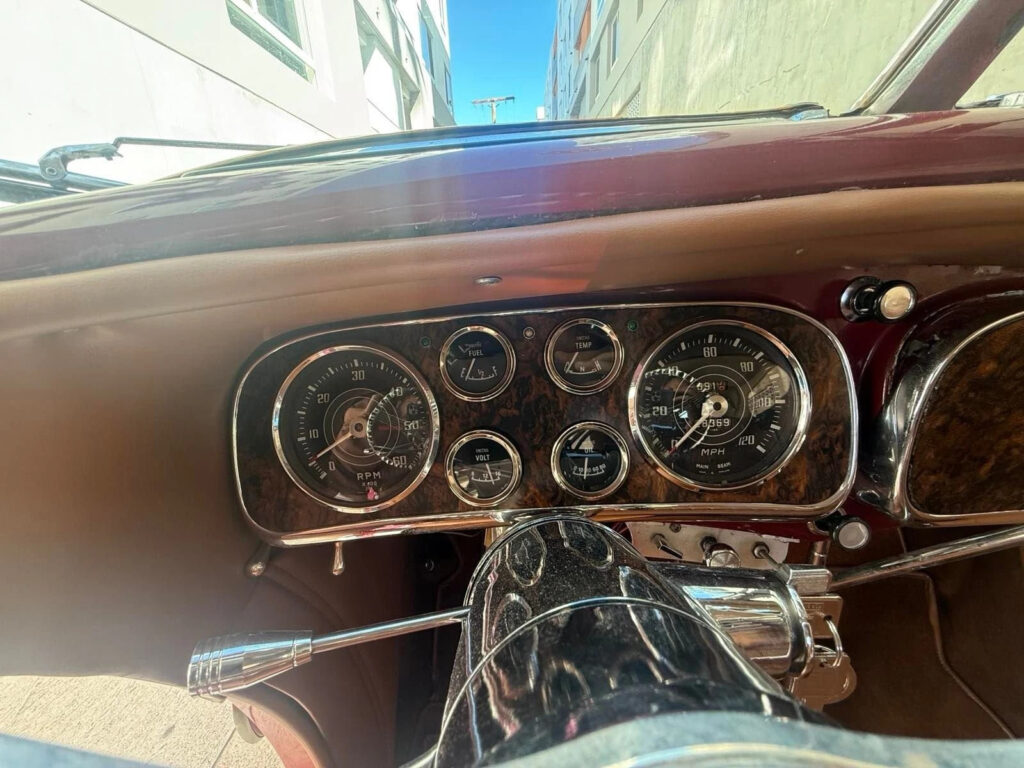 1976 Auburn Boattail Speedster Replica