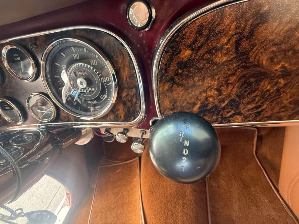 1976 Auburn Boattail Speedster Replica