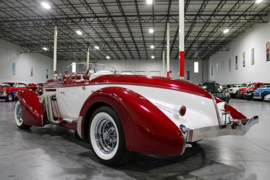 1936 Auburn Boattail Speedster Replica “The Great Gatsby Road Rocket”