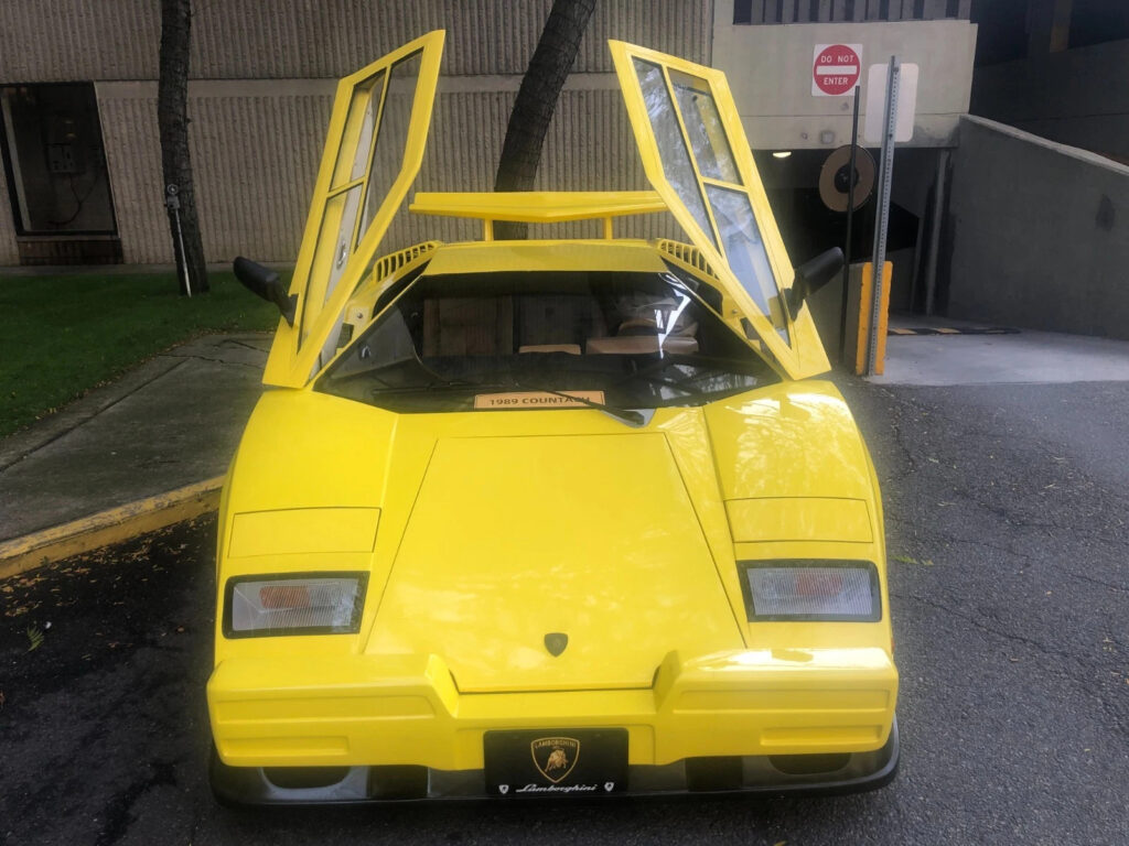 1989 Lamborghini Countach Replica