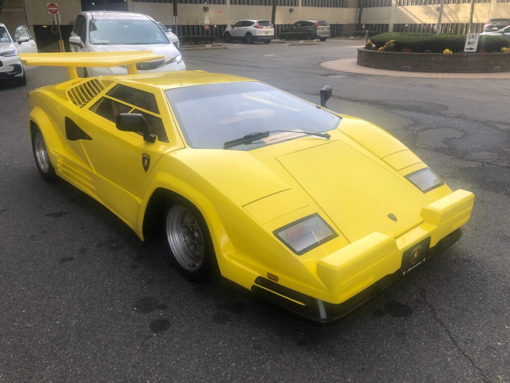 1989 Lamborghini Countach Replica