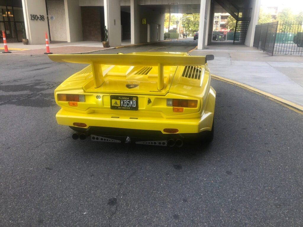 1989 Lamborghini Countach Replica