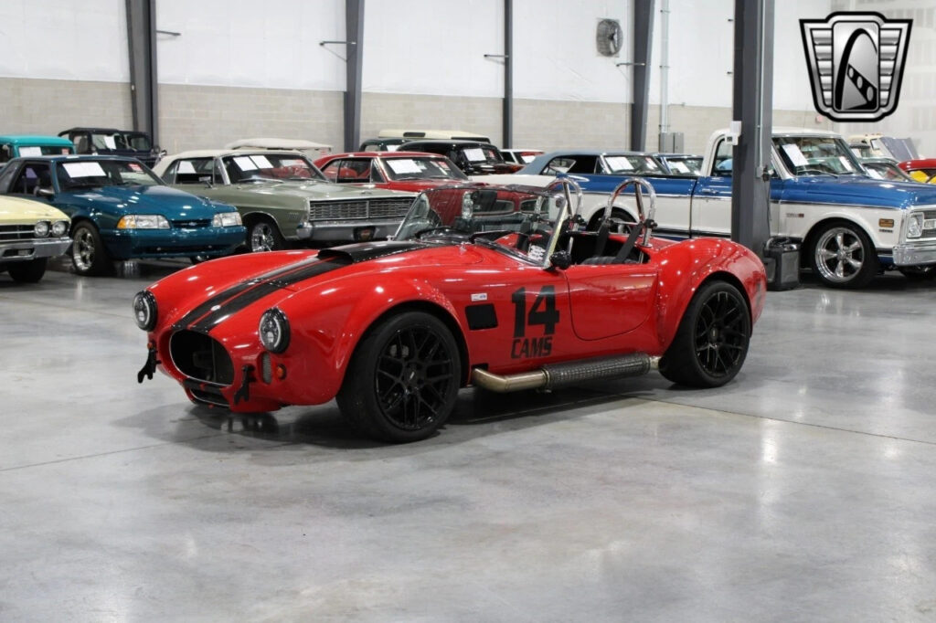 Red 1965 Shelby Cobra  427 V8 5-Speed Manual