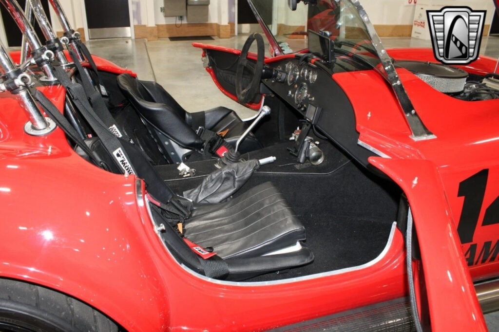 Red 1965 Shelby Cobra  427 V8 5-Speed Manual